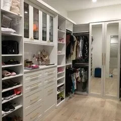 Avanti Closets & Cabinetry