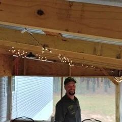 Leg Up Construction And Remodeling Llc