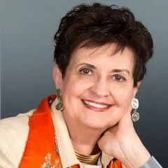 Linda Daly, Asid