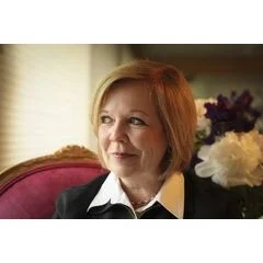 Terry Ellis, Asid - Room Service Interior Design