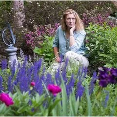 Julia Garriga Garden Design