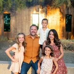 Unique Outdoor Designs Llc